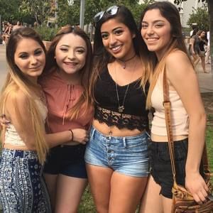 Meet your Posher, Melanie